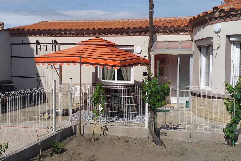 La Maison Du Bonheur Saint-Laurent-de-la-Salanque Luaran gambar