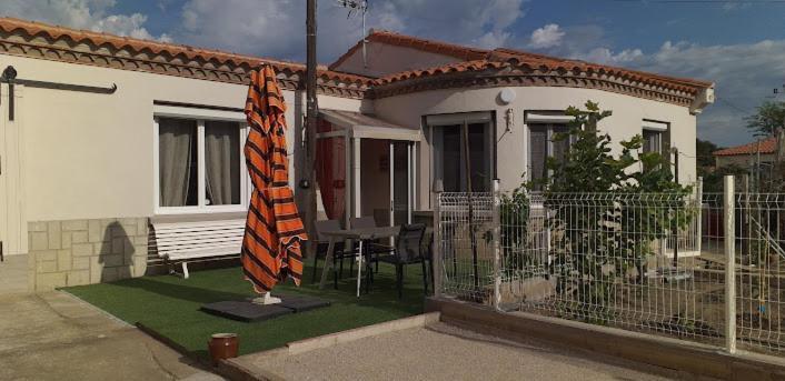 La Maison Du Bonheur Saint-Laurent-de-la-Salanque Luaran gambar
